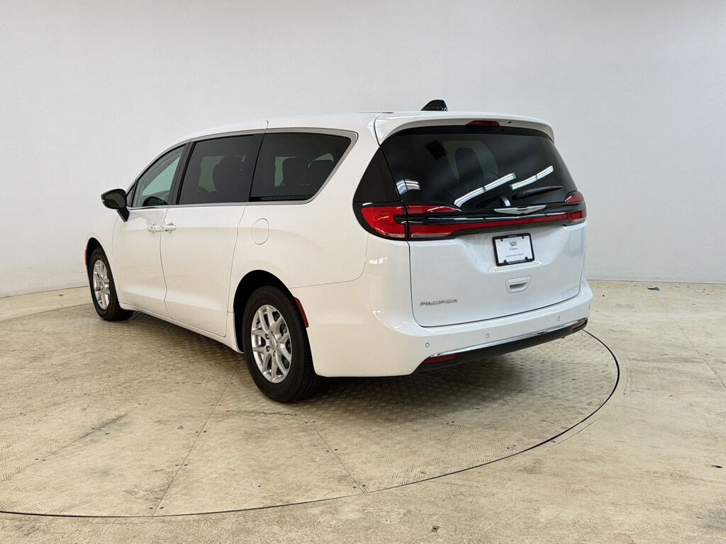 Used 2024 Chrysler Pacifica Touring L Van Passenger Van