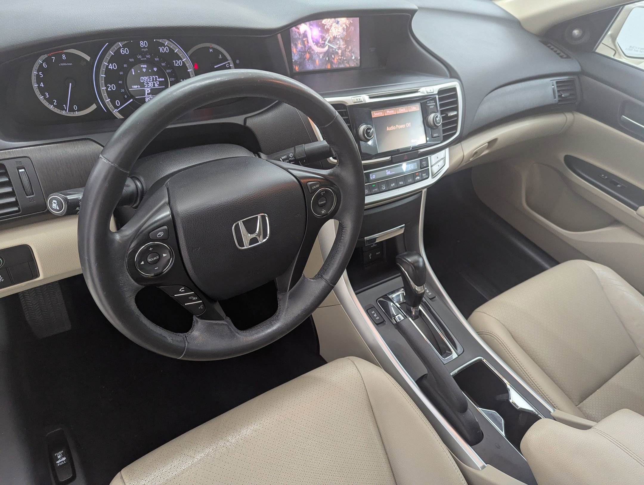 2023 Toyota Camry LE photo 4
