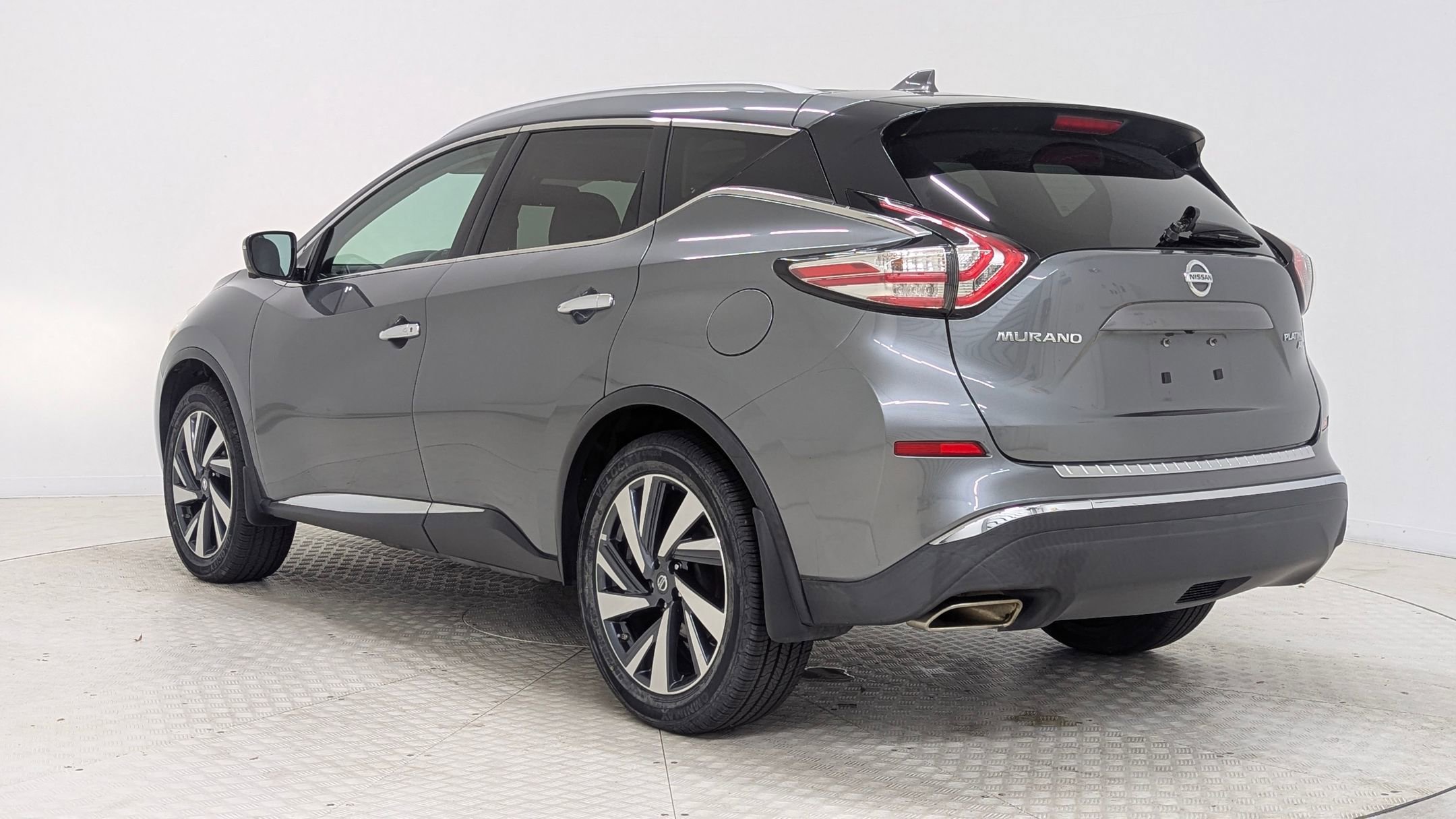 2018 Nissan Murano Platinum photo 2