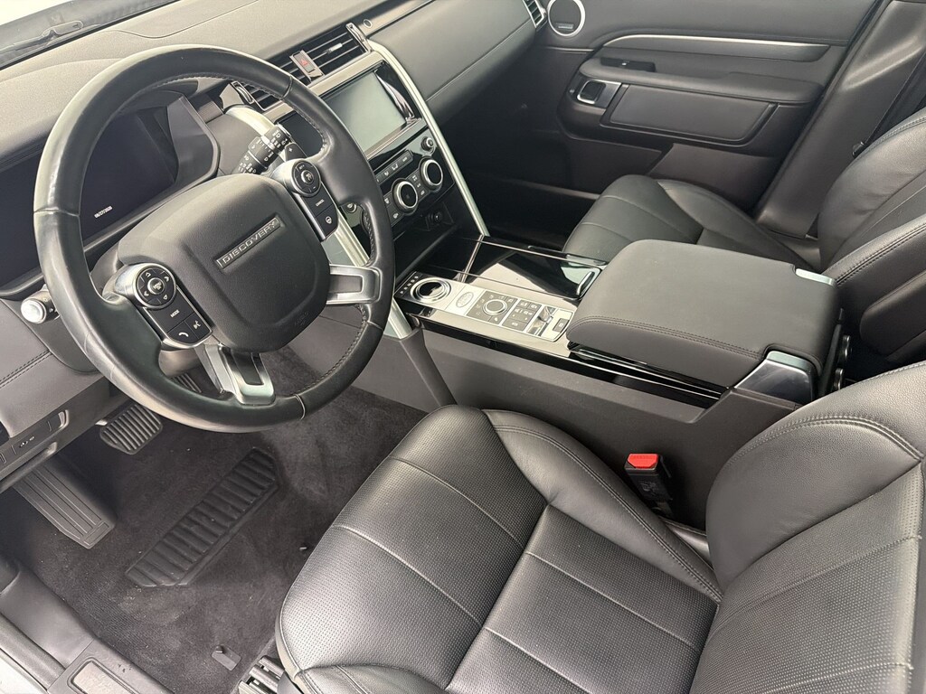 Used 2018 Land Rover Discovery HSE SUV
