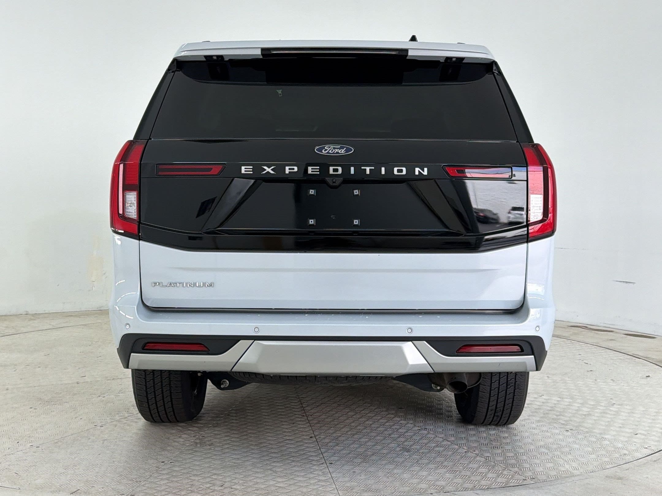 2025 Ford Expedition Platinum - Photo 10