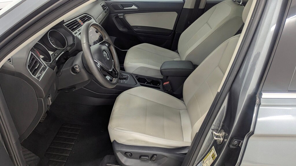 Used 2021 Volkswagen Tiguan SE SUV