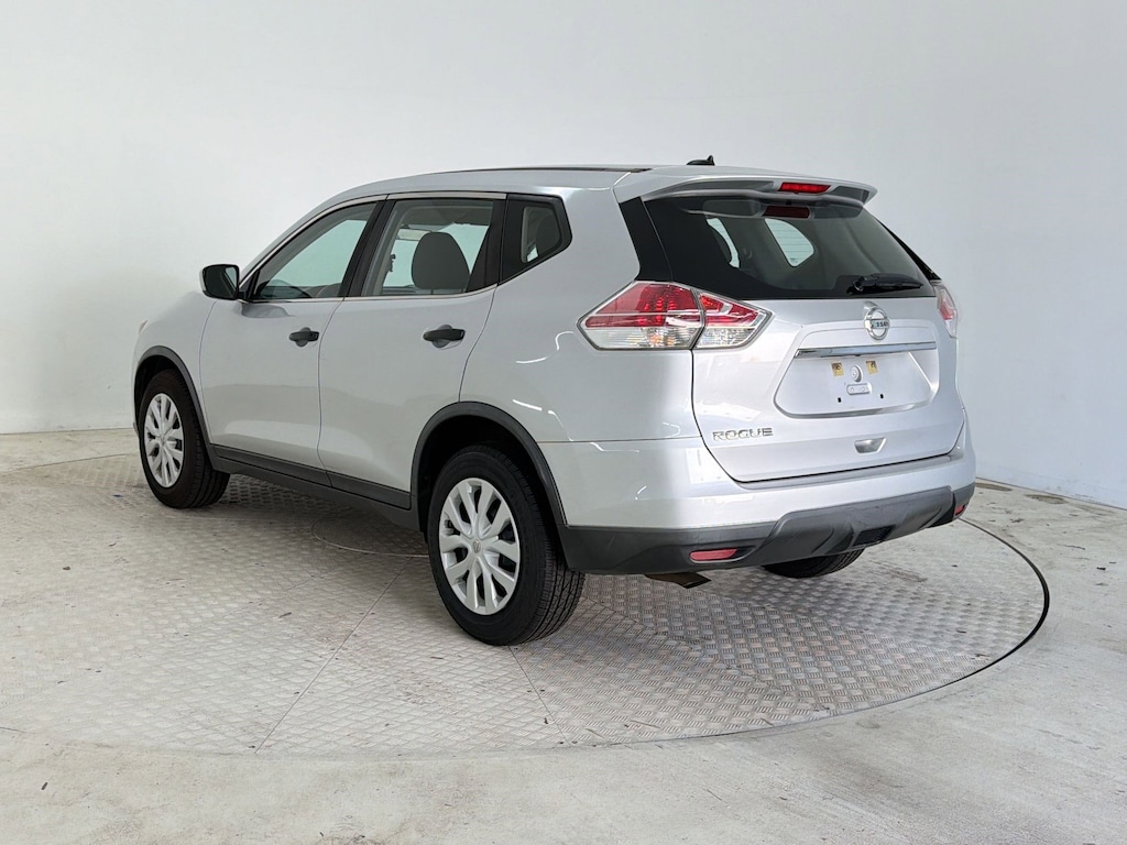 Used 2016 Nissan Rogue S SUV