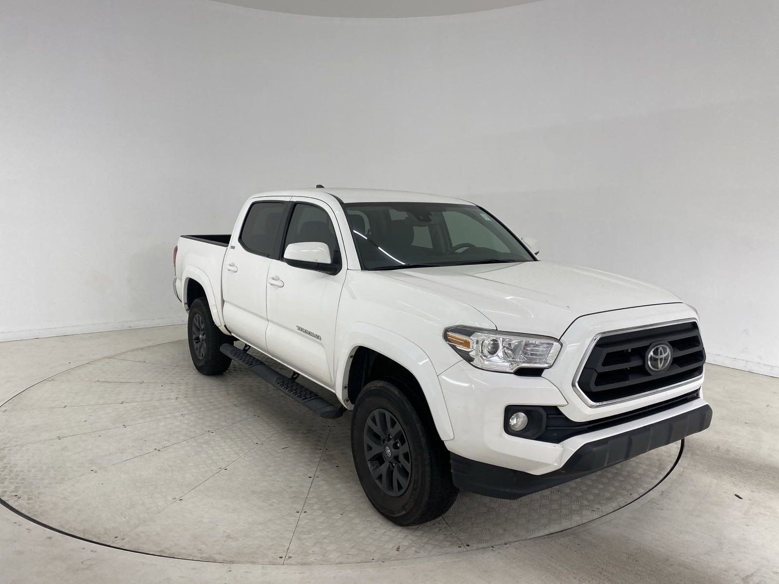 Used 2021 Toyota Tacoma SR5 with VIN 3TYAZ5CN6MT011879 for sale in Charlotte, NC