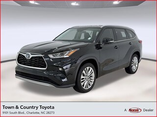 Used 2023 Toyota Highlander Hybrid Hybrid Platinum SUV in Charlotte