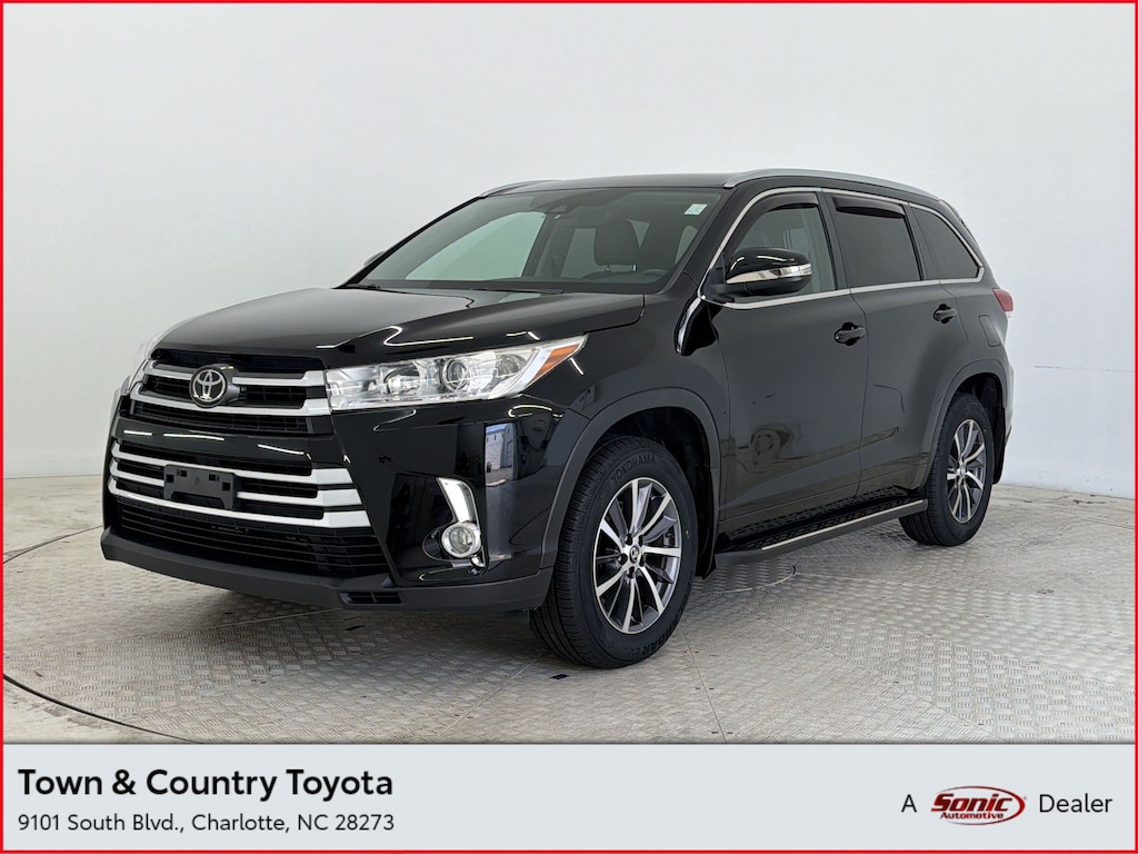 Used 2017 Toyota Highlander XLE SUV