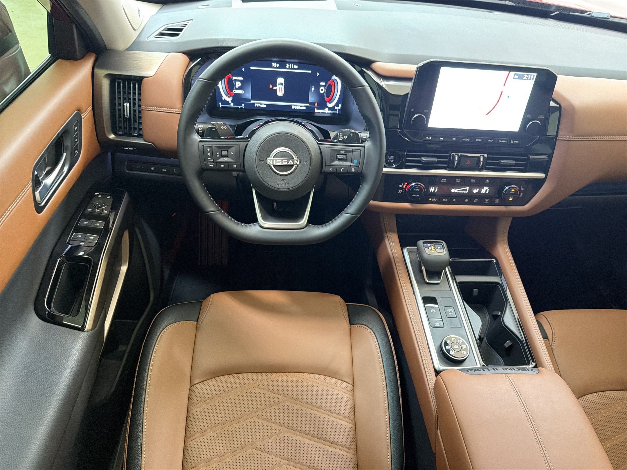 2025 Nissan Pathfinder Platinum - Photo 27