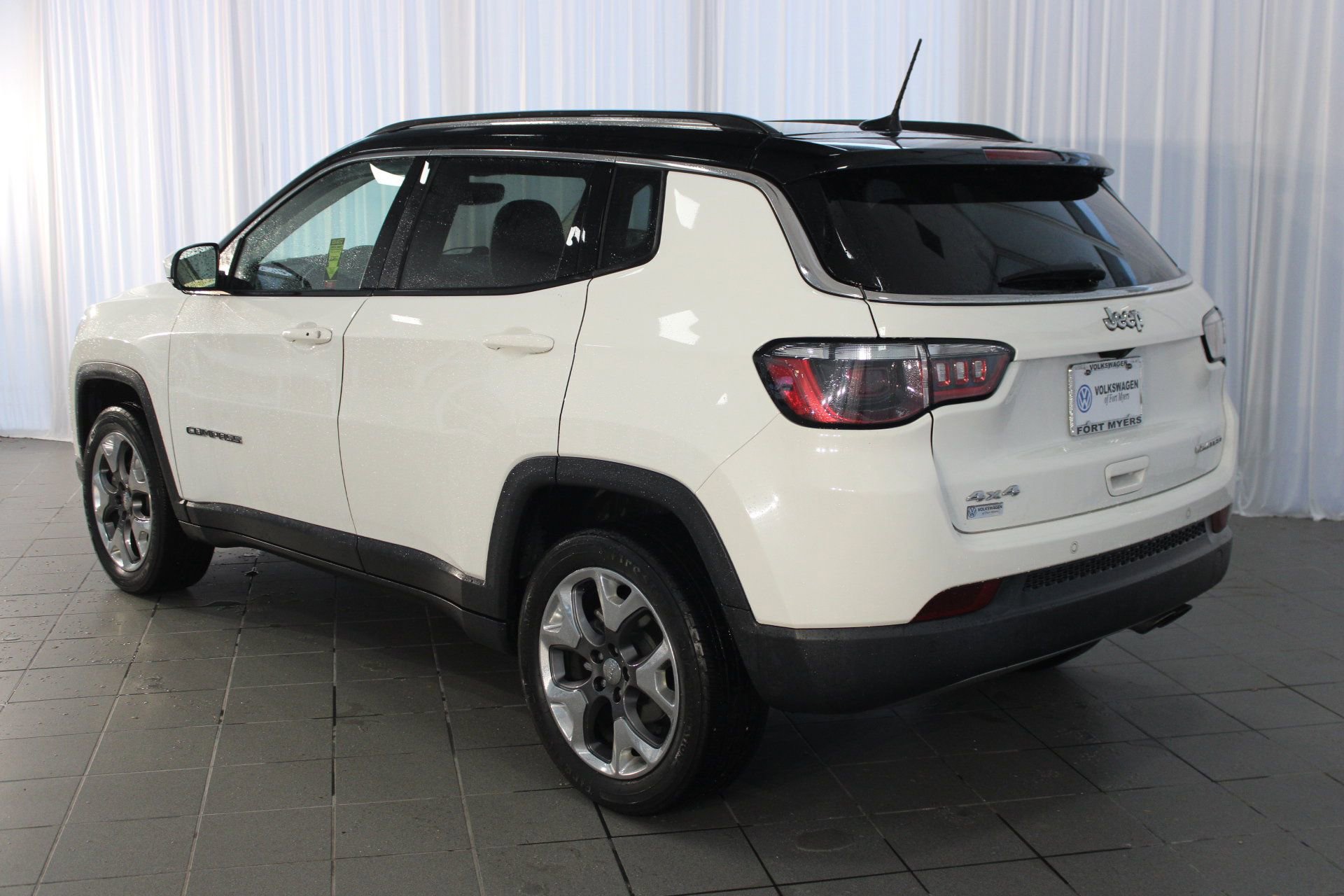 2020 Jeep Compass Limited photo 3
