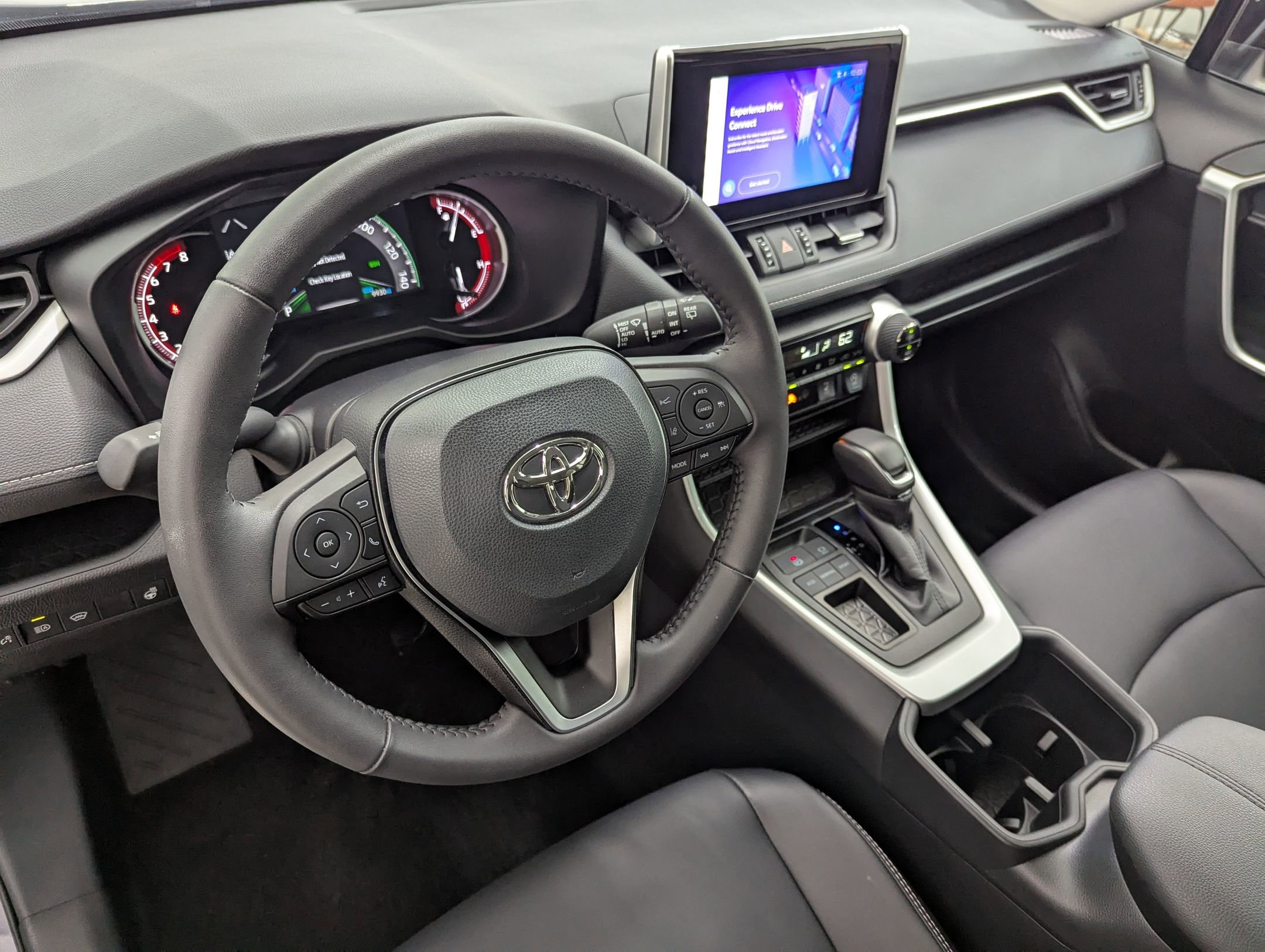 2025 Toyota RAV4 XLE Premium photo 4