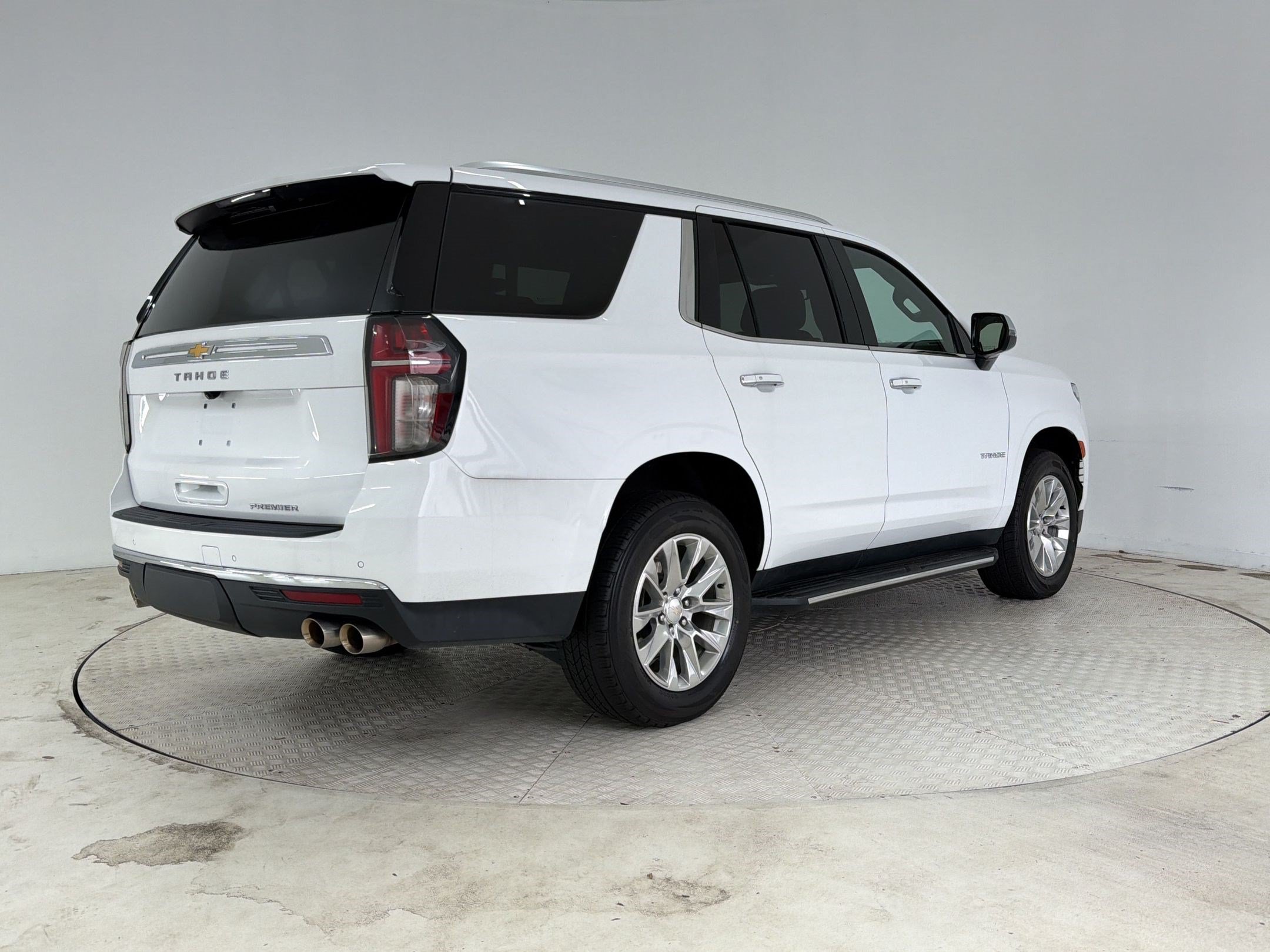 2024 Chevrolet Tahoe Premier - Photo 9