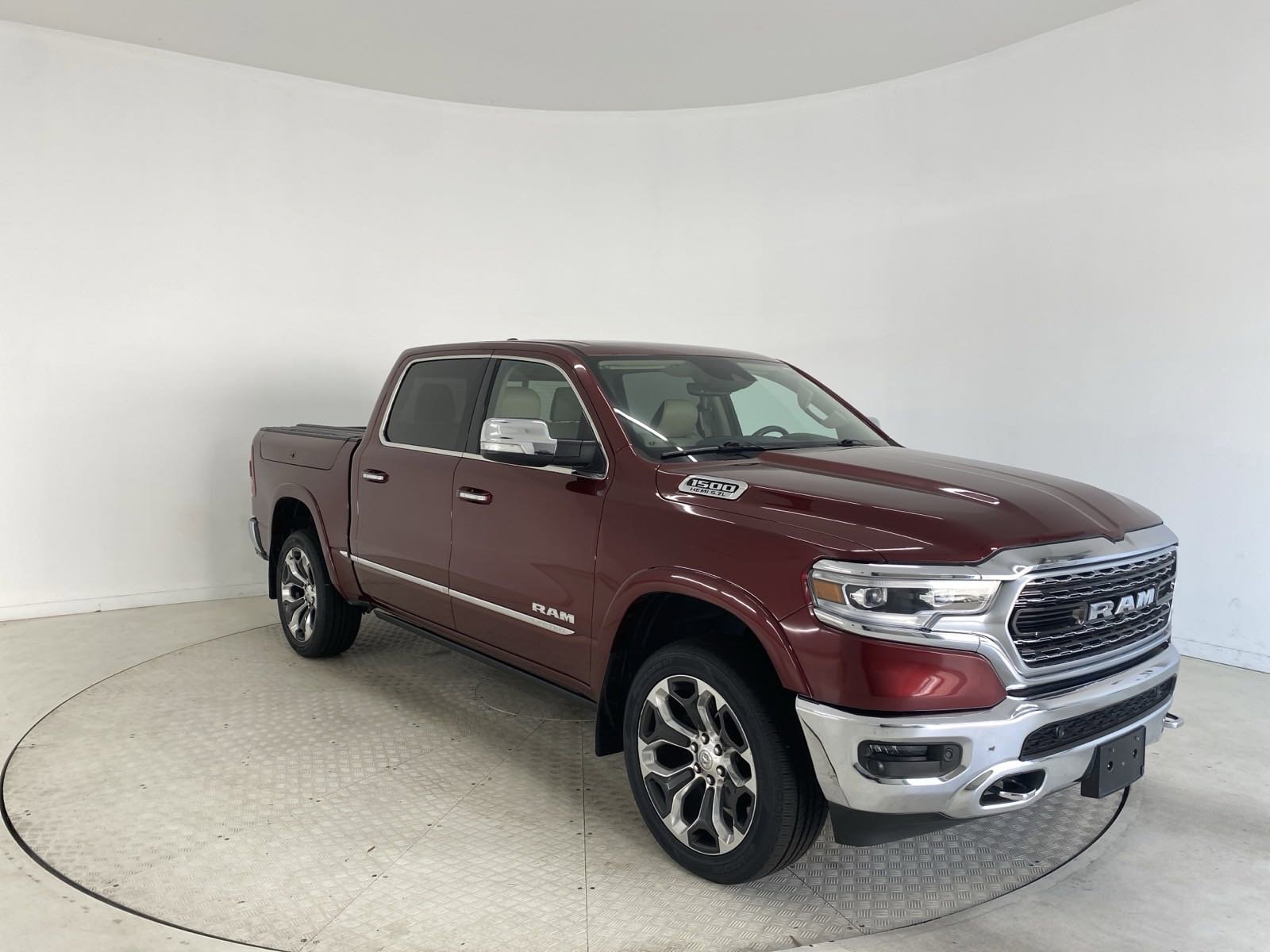 Used 2019 RAM Ram 1500 Pickup Limited with VIN 1C6SRFHT4KN590099 for sale in Charlotte, NC