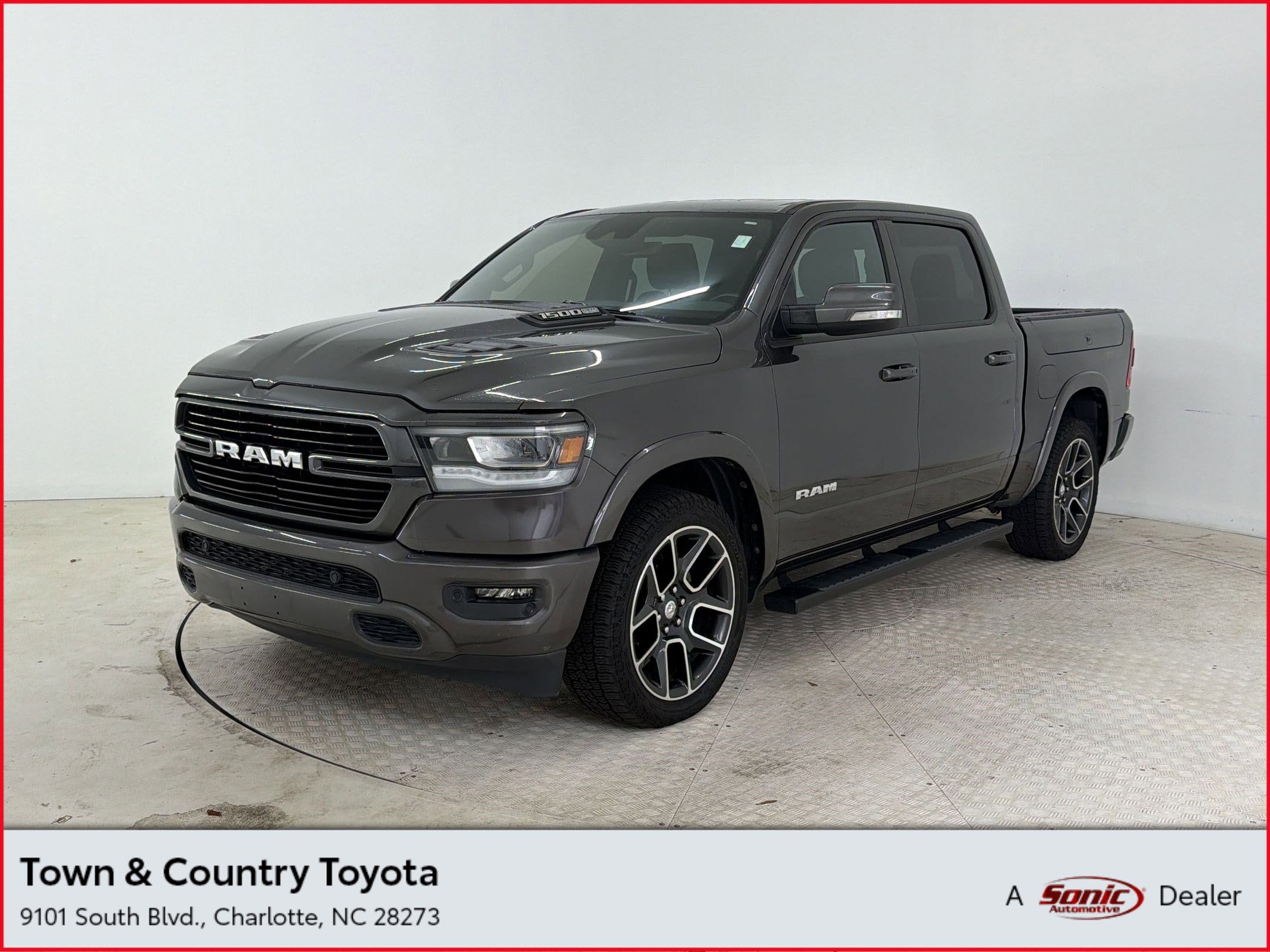 2021 RAM 1500 Laramie 4x4 Crew Cab 5'7's photo