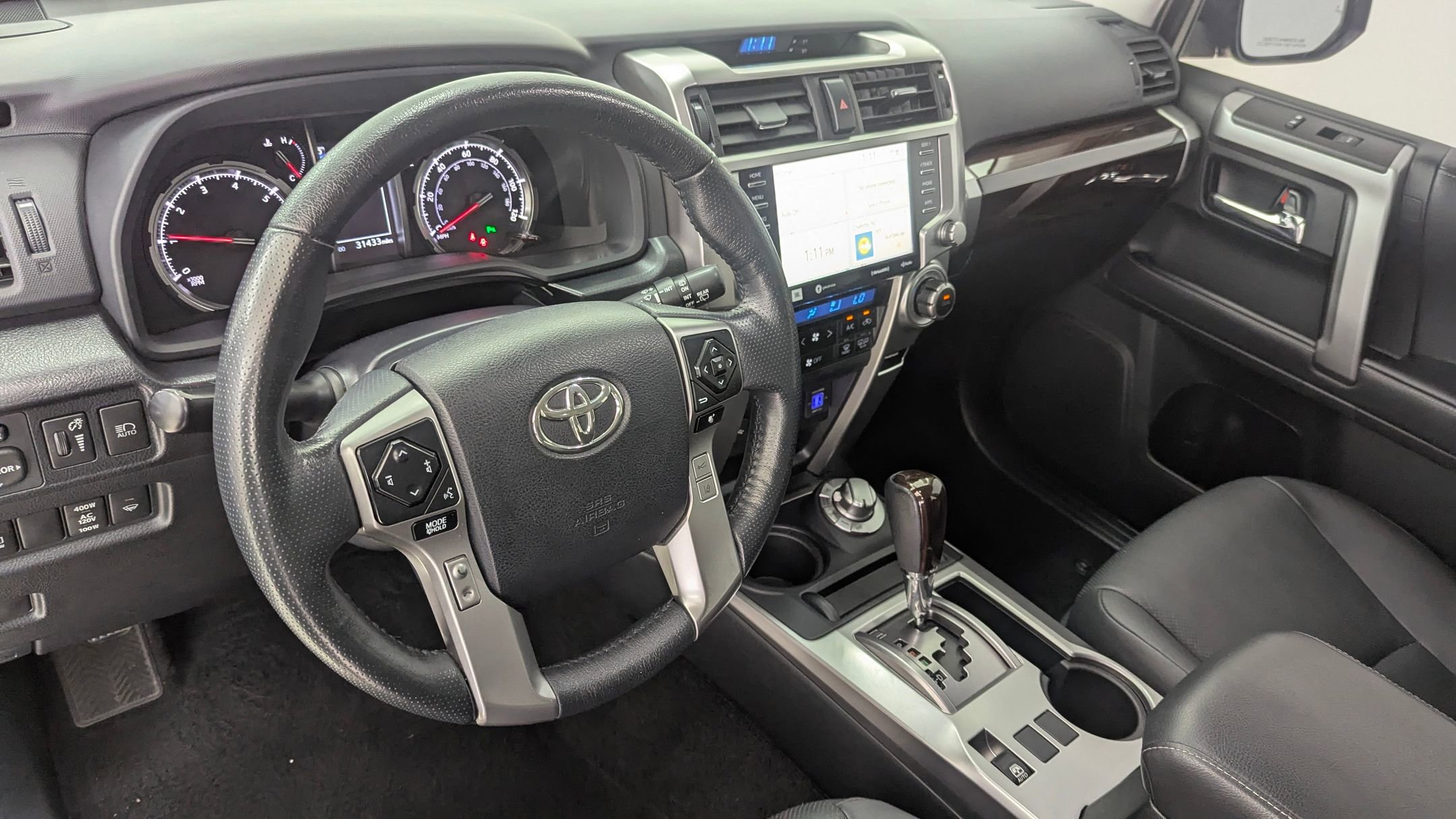 2023 Toyota 4Runner Limited photo 4