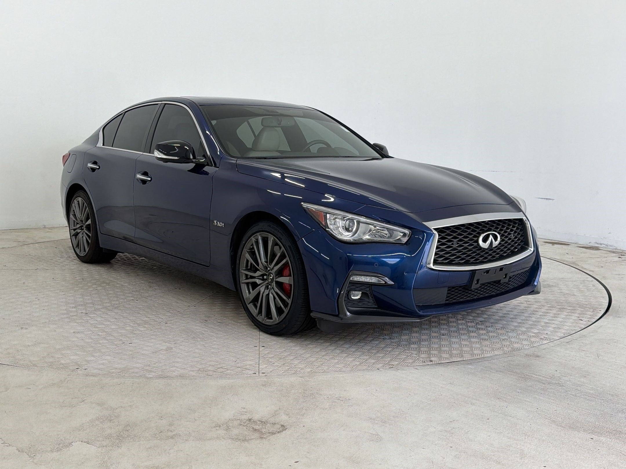 Q50 RED SPORT 400 Sedan