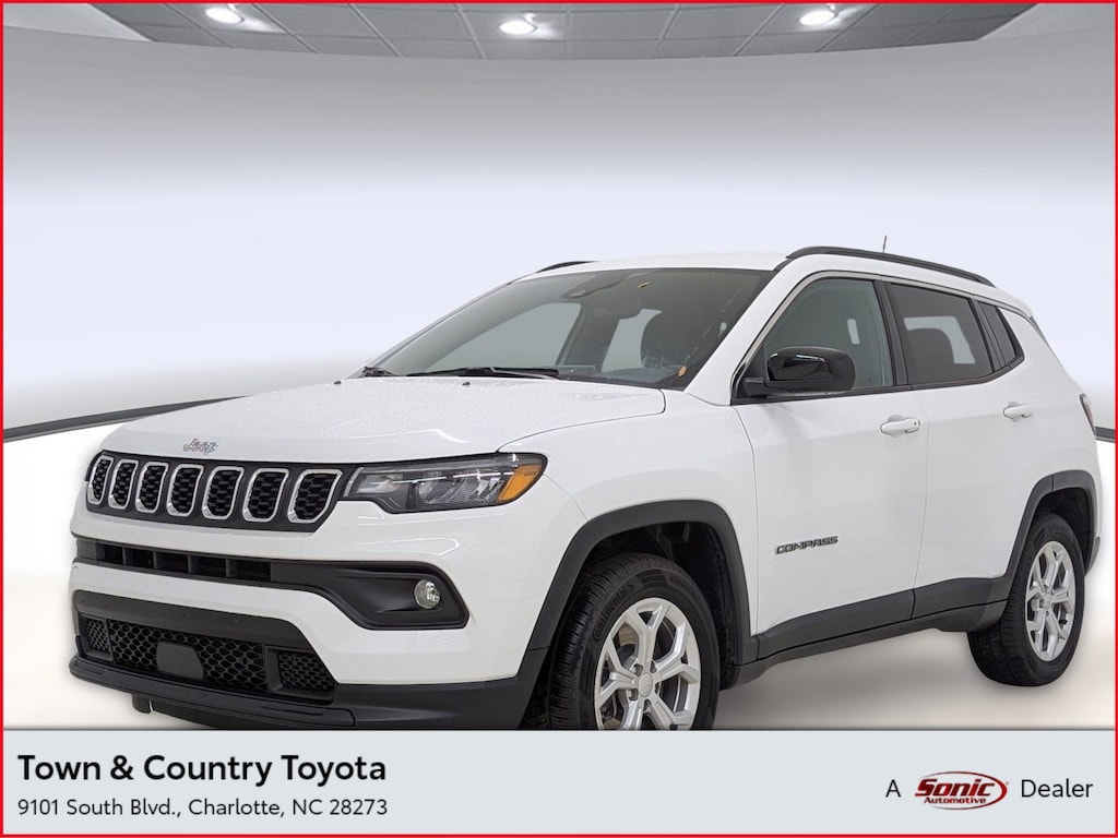 Used 2024 Jeep Compass Latitude SUV