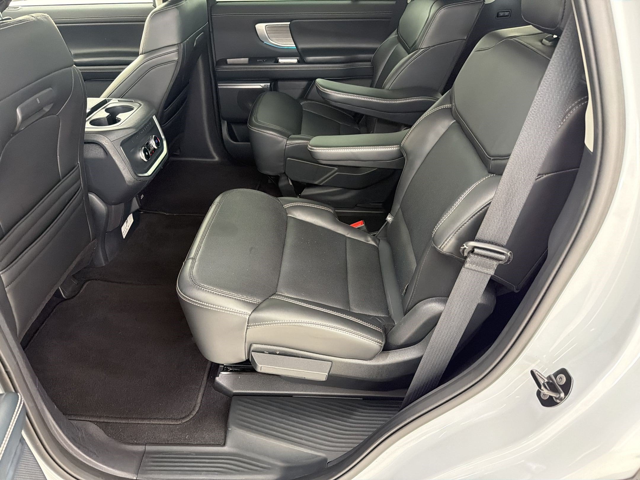 2025 Ford Expedition Platinum - Photo 23