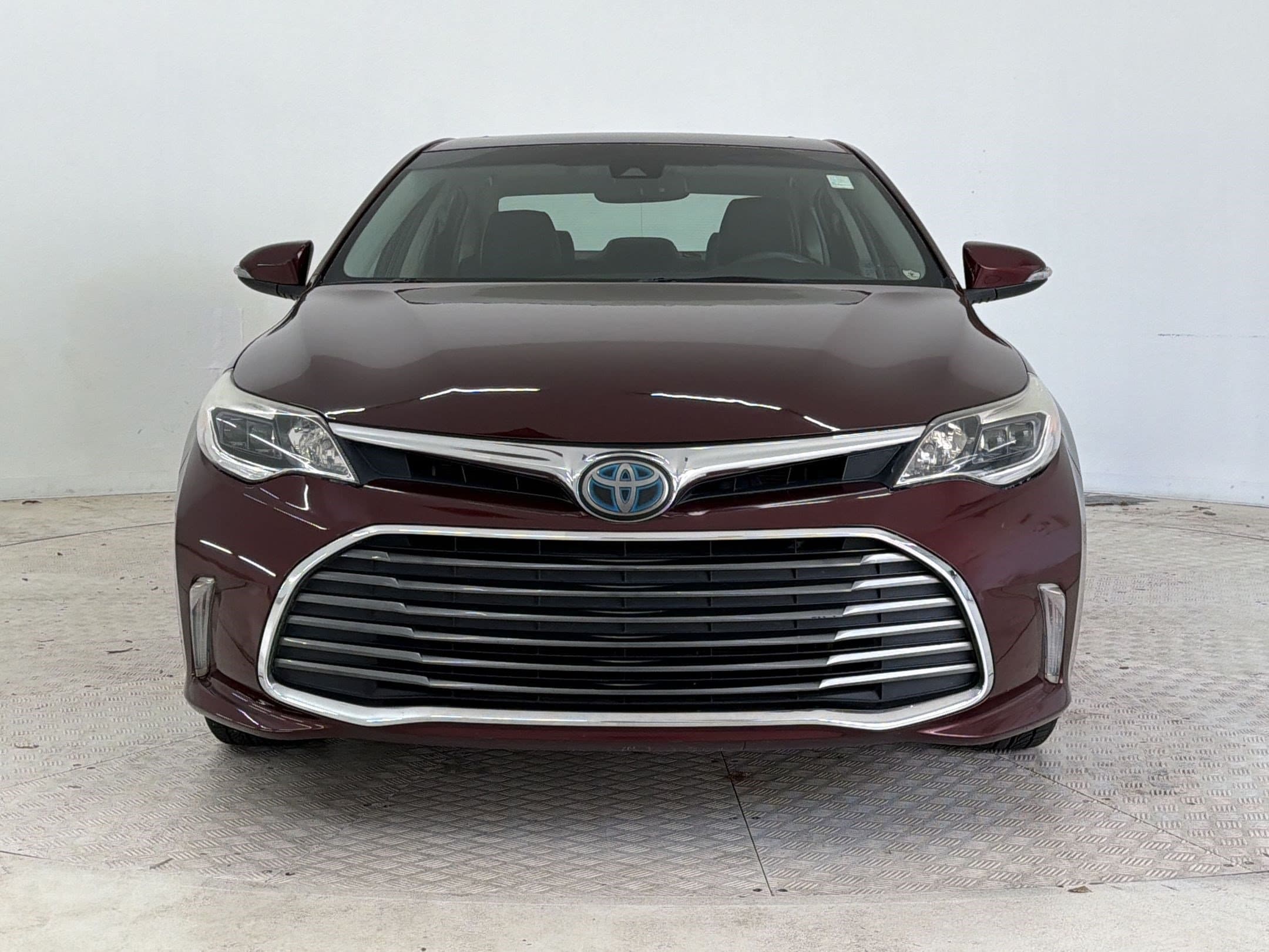 Avalon Hybrid Hybrid XLE Premium Sedan