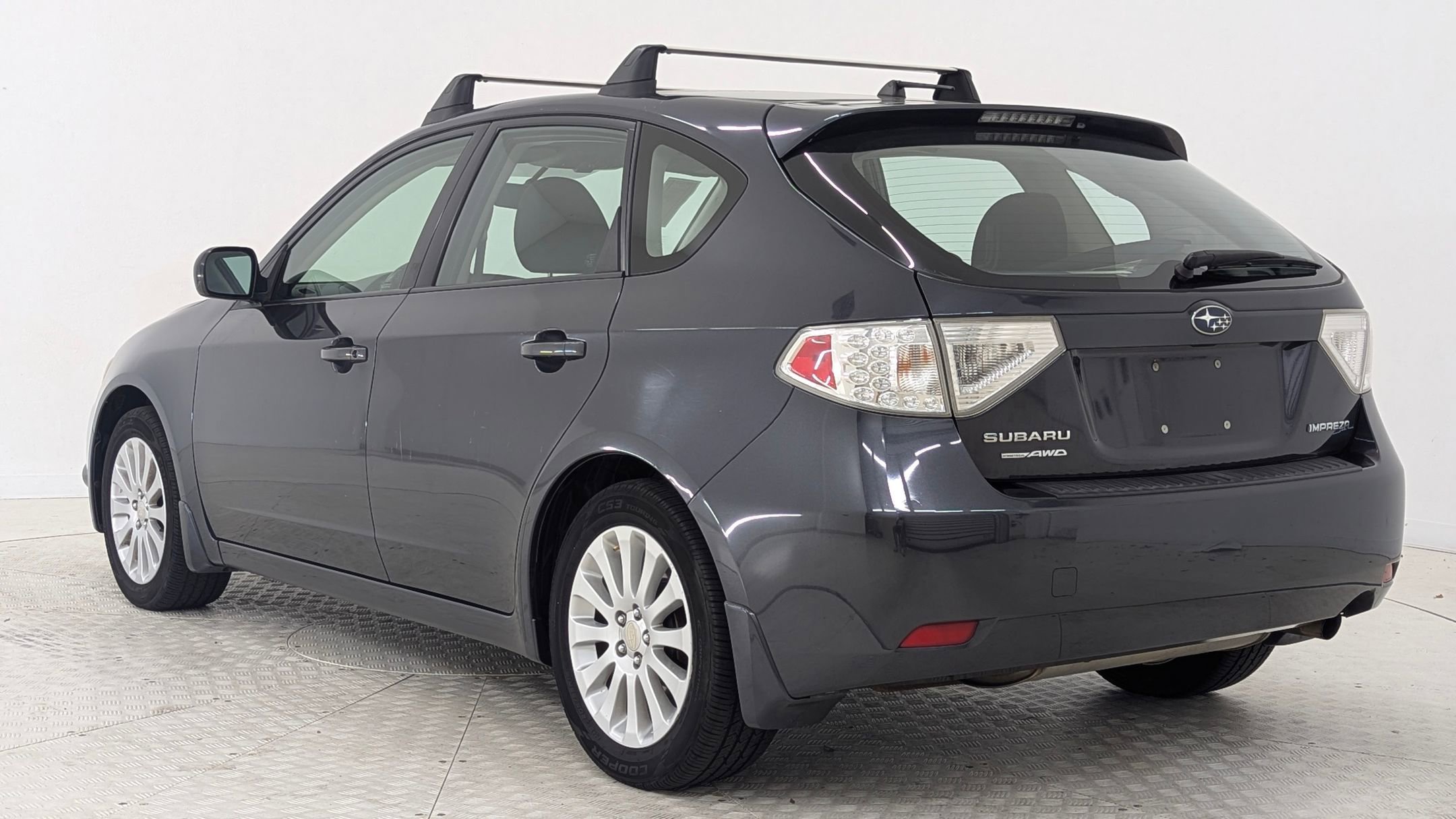 2011 Subaru Impreza 2.5i Premium photo 3