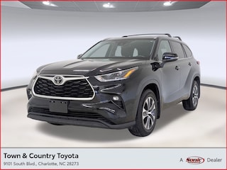 Used 2021 Toyota Highlander XLE SUV for sale in Charlotte, NC