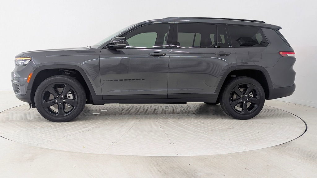 Used 2023 Jeep Grand Cherokee Altitude X SUV