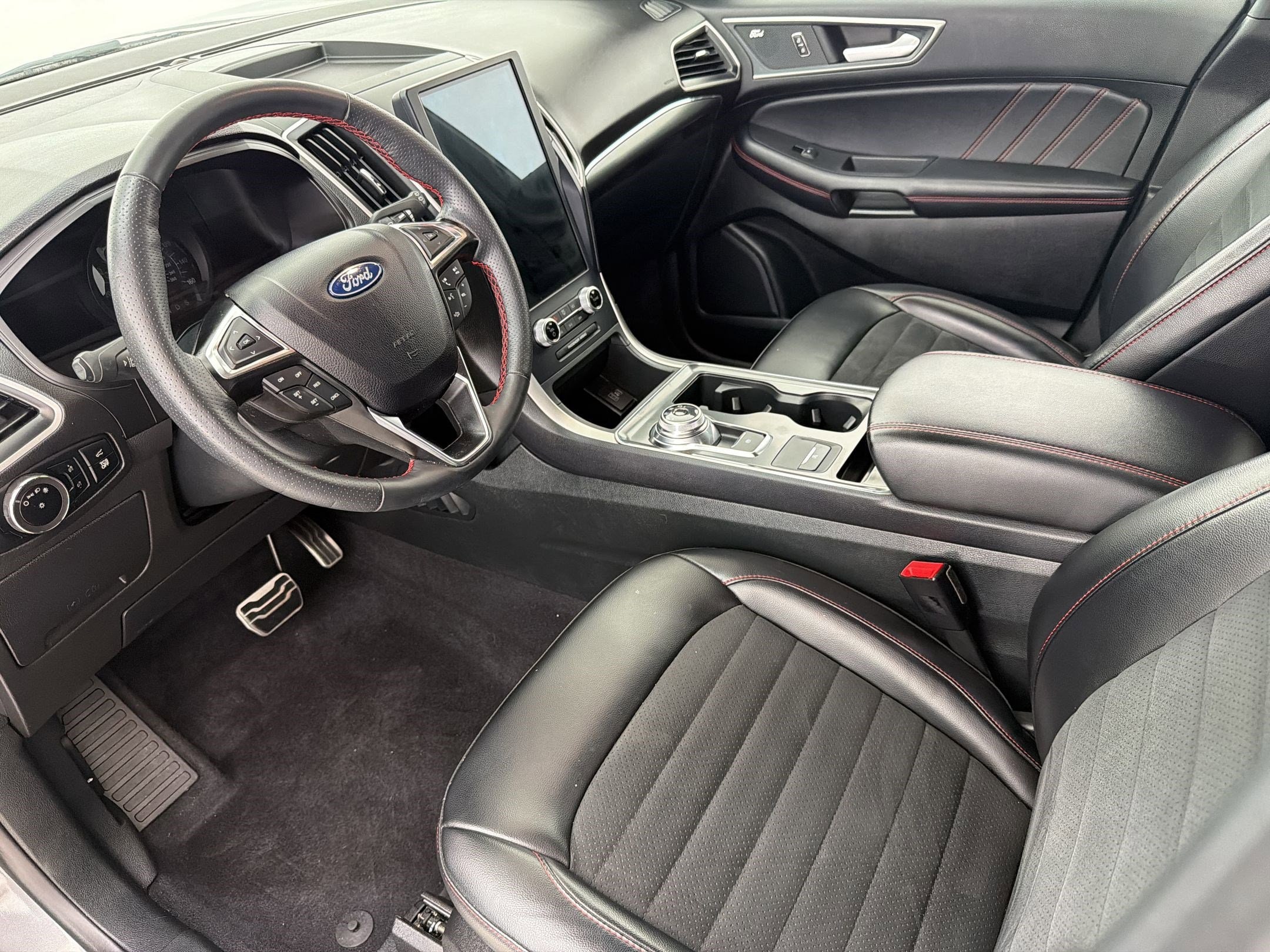 Edge SEL SUV