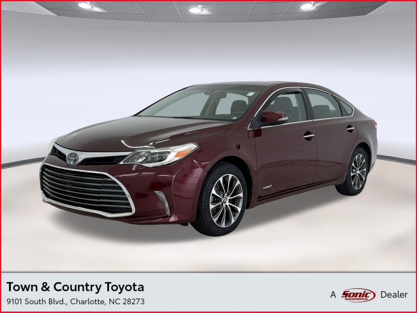Avalon Hybrid Hybrid XLE Premium Sedan