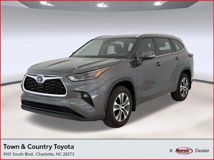 2024 Toyota Highlander Hybrid Hybrid XLE SUV
