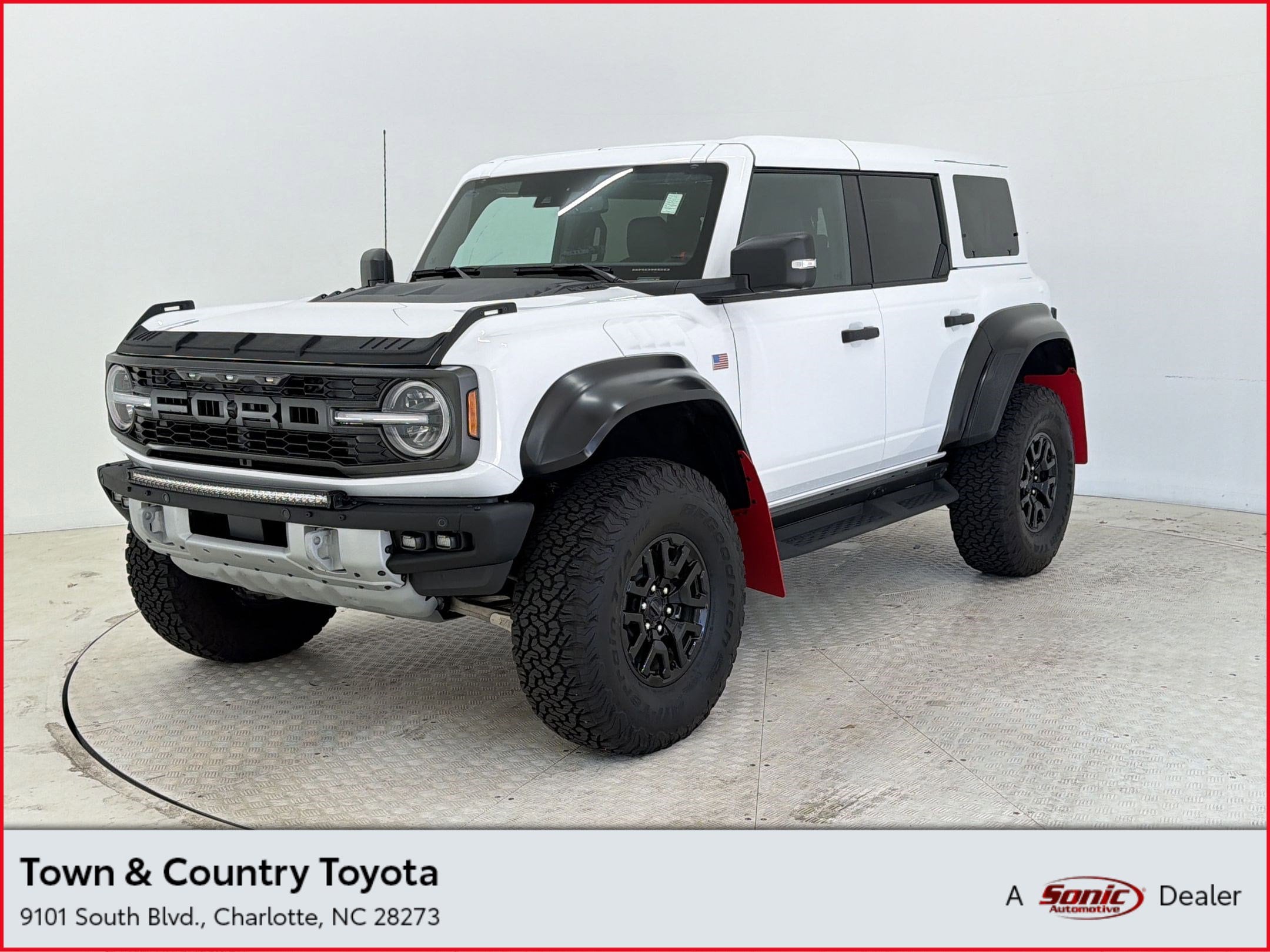 2025 Ford Bronco Raptor 4x4's photo