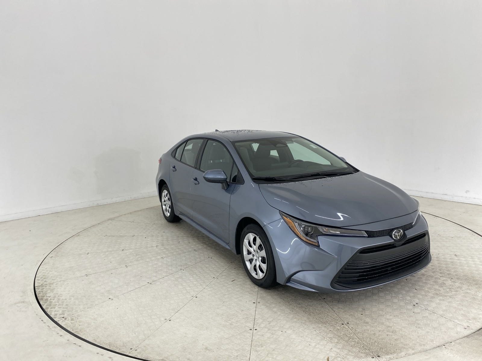 Used 2024 Toyota Corolla LE with VIN 5YFB4MDEXRP193870 for sale in Charlotte, NC