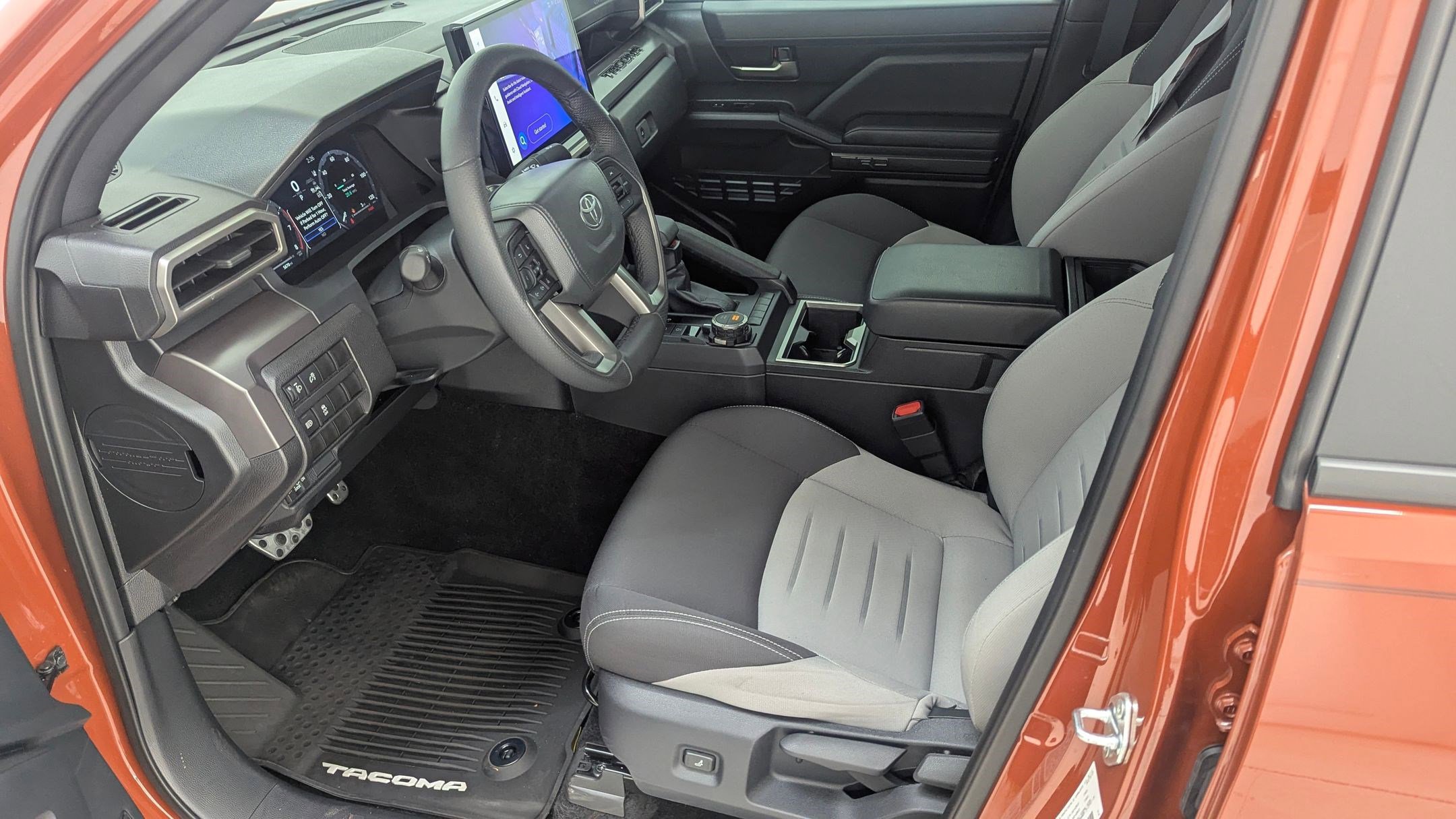 2025 Toyota Tacoma TRD Sport Double Cab photo 3