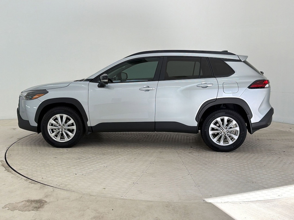 Used 2026 Toyota Corolla Cross LE SUV