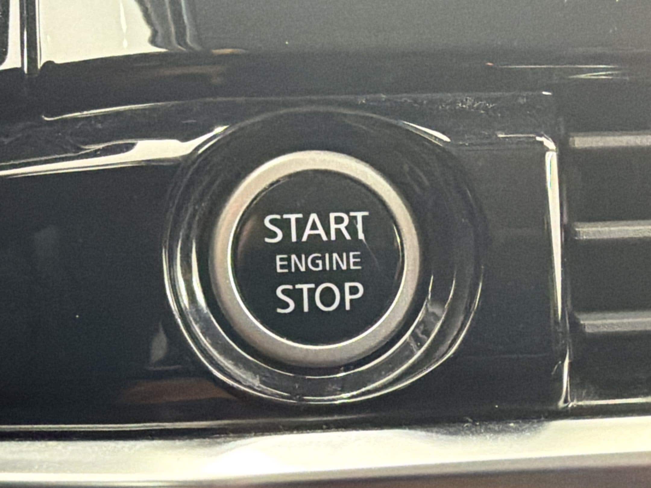 2023 Nissan Pathfinder SV - Photo 15