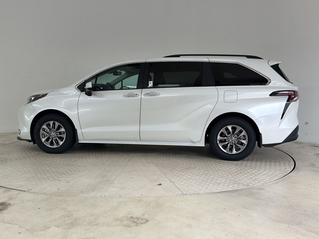 Certified 2025 Toyota Sienna XLE Van Passenger Van
