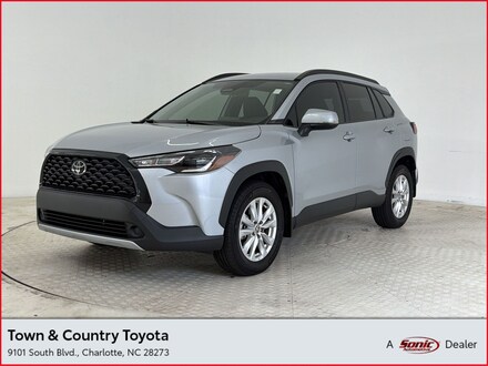 2024 Toyota Corolla Cross LE SUV