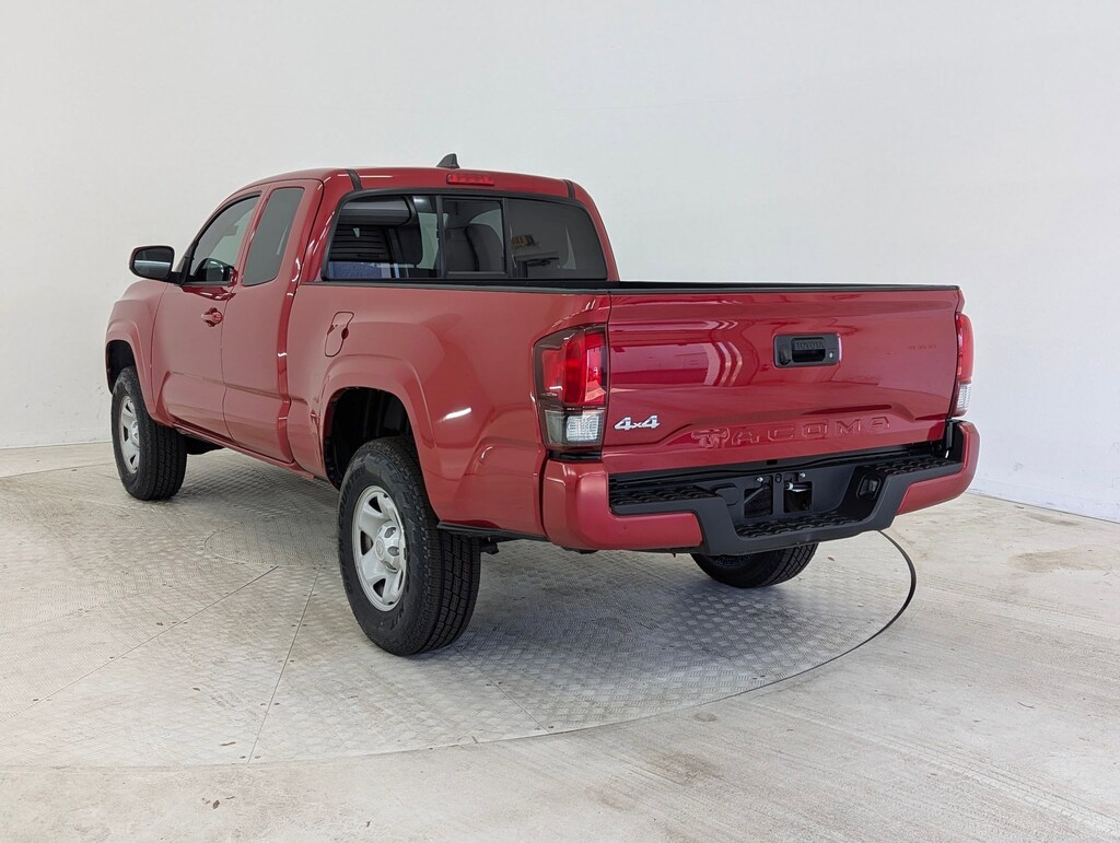 Used 2022 Toyota Tacoma SR Truck Access Cab