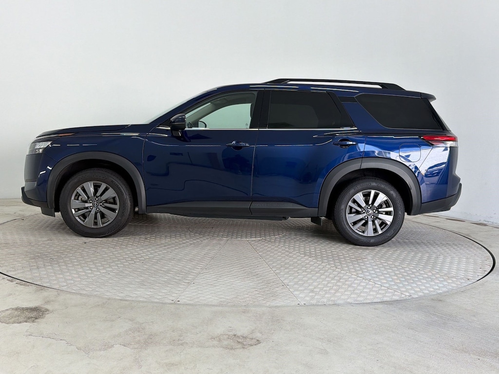 Used 2025 Nissan Pathfinder SV SUV