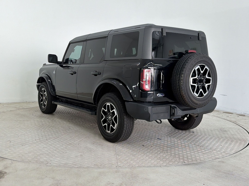Used 2024 Ford Bronco Outer Banks SUV