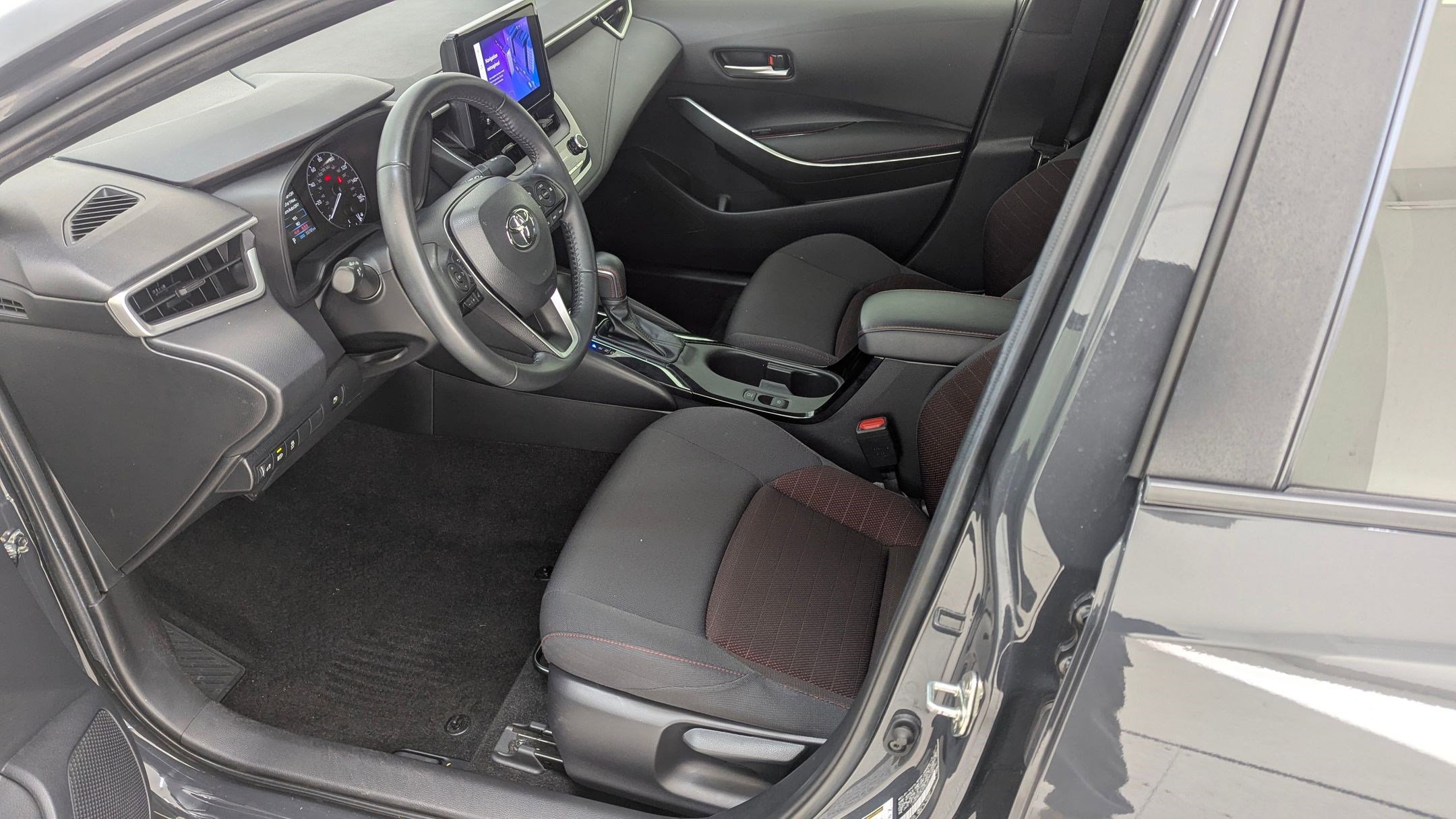 2023 Toyota Corolla Hybrid SE photo 4