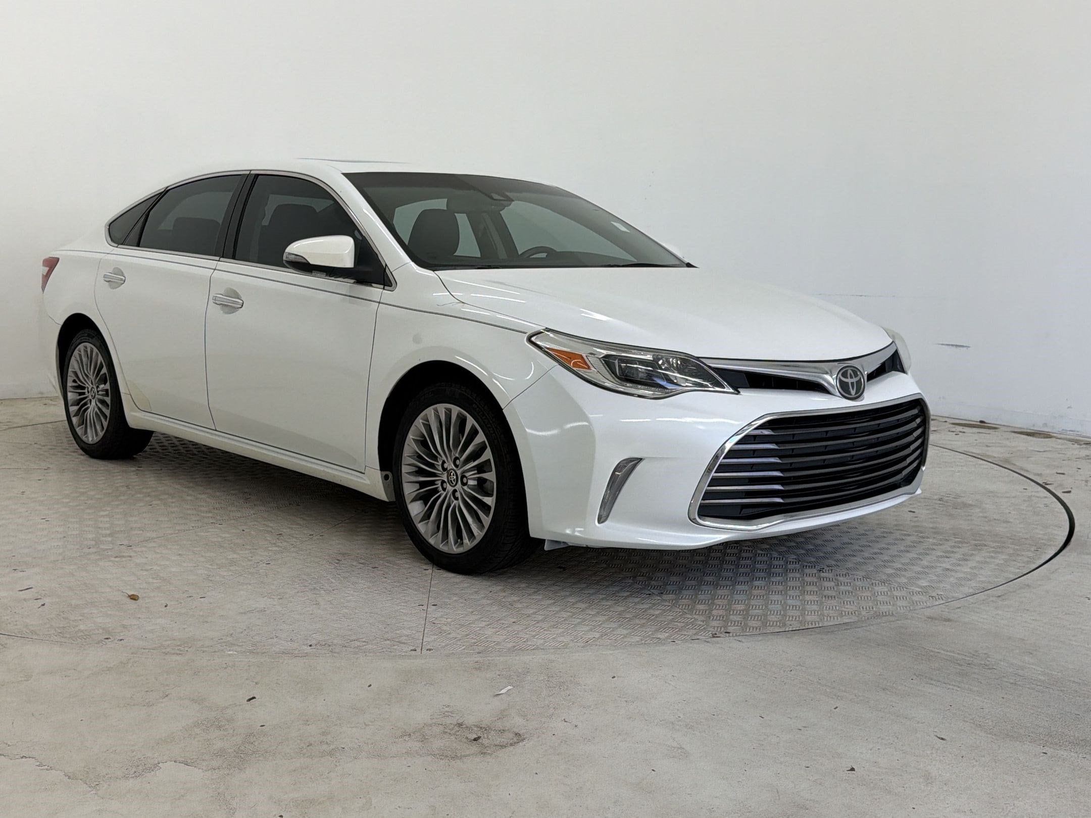 Avalon Limited Sedan