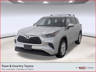 Used 2022 Toyota Highlander L SUV for sale in Charlotte, NC