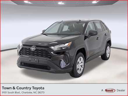 2024 Toyota RAV4 LE SUV
