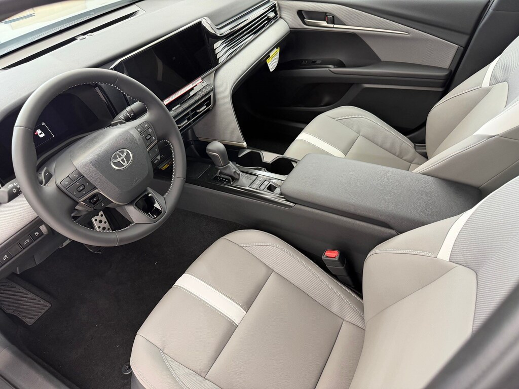 Used 2026 Toyota Camry SE Sedan