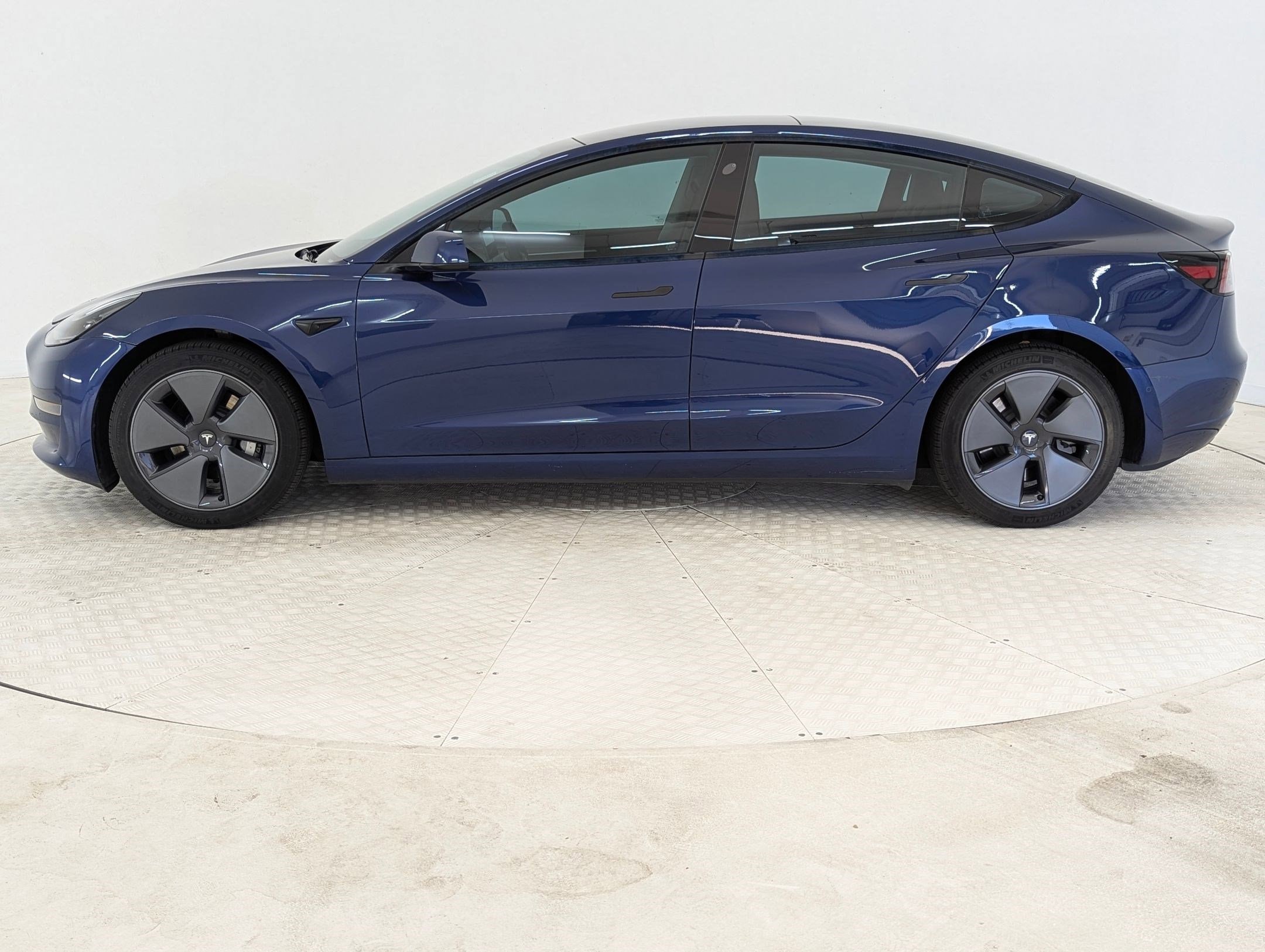 Used 2022 Tesla Model 3 Long Range with VIN 5YJ3E1EB8NF231283 for sale in Charlotte, NC