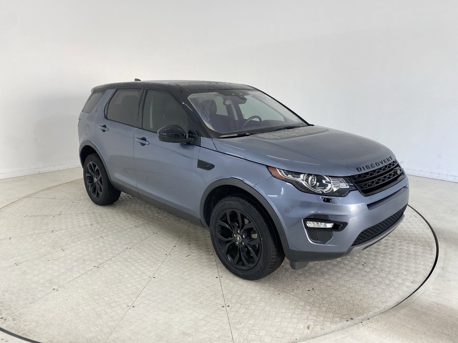 Used 2018 Land Rover Discovery Sport HSE with VIN SALCR2RX4JH766727 for sale in Charlotte, NC