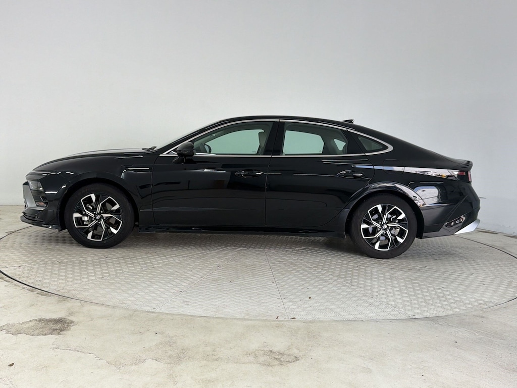 Used 2025 Hyundai Sonata SEL Sedan