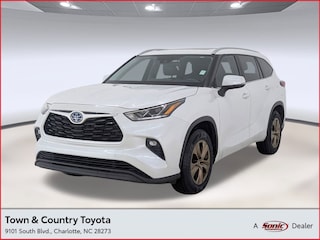 Used 2023 Toyota Highlander Hybrid Hybrid Bronze Edition SUV for sale in Charlotte, NC