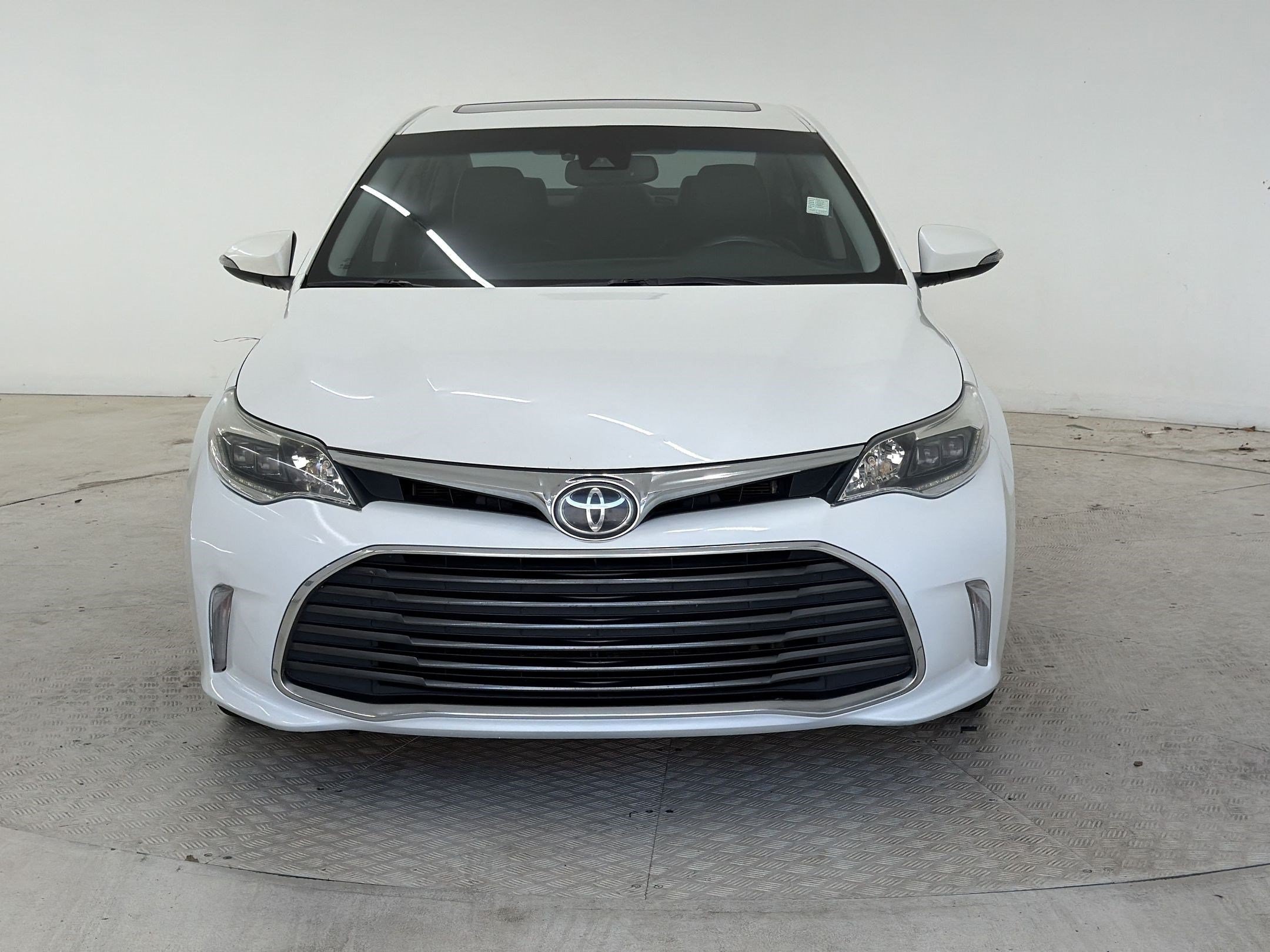 Avalon Limited Sedan