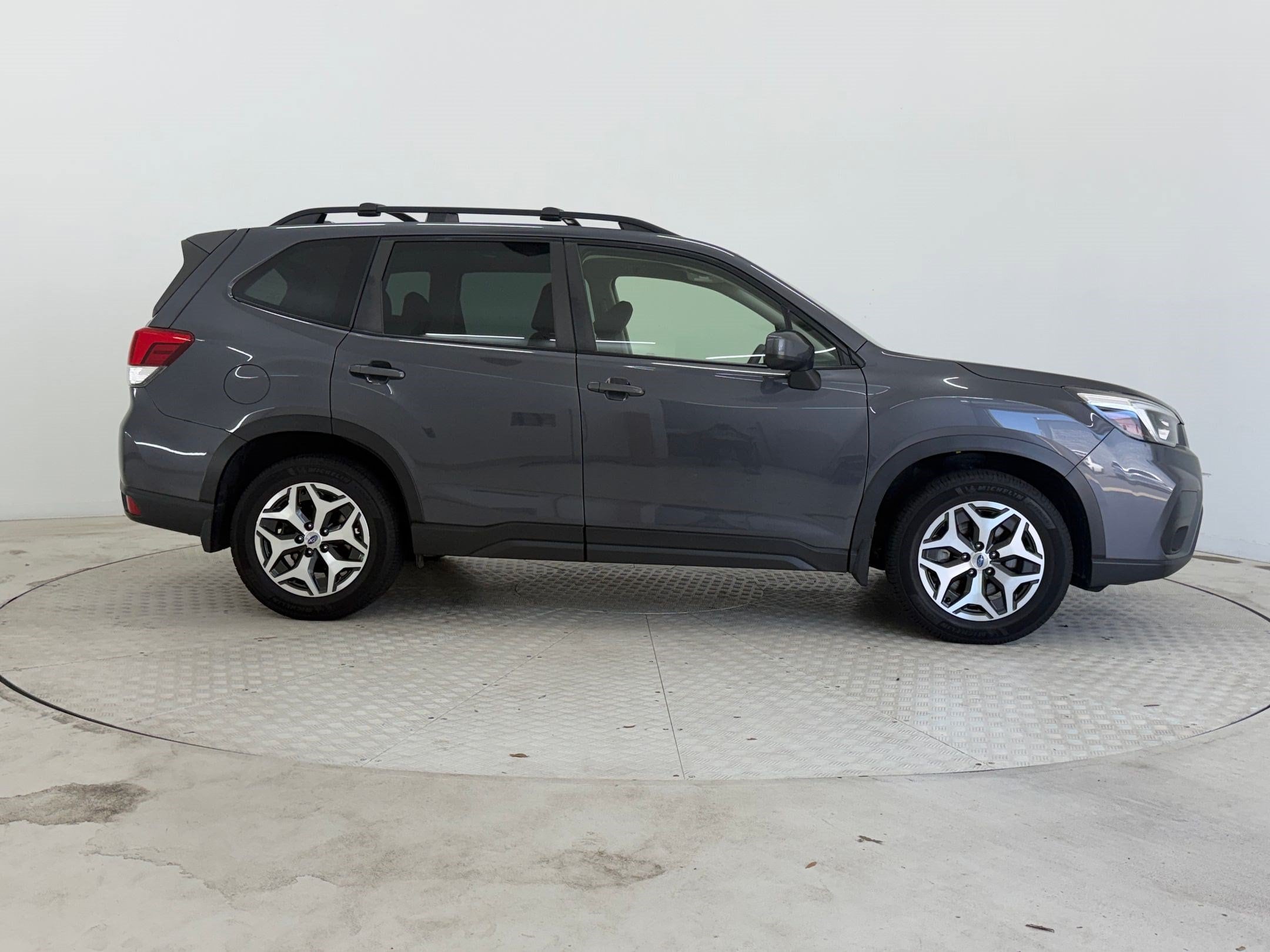 2021 Subaru Forester Premium - Photo 8