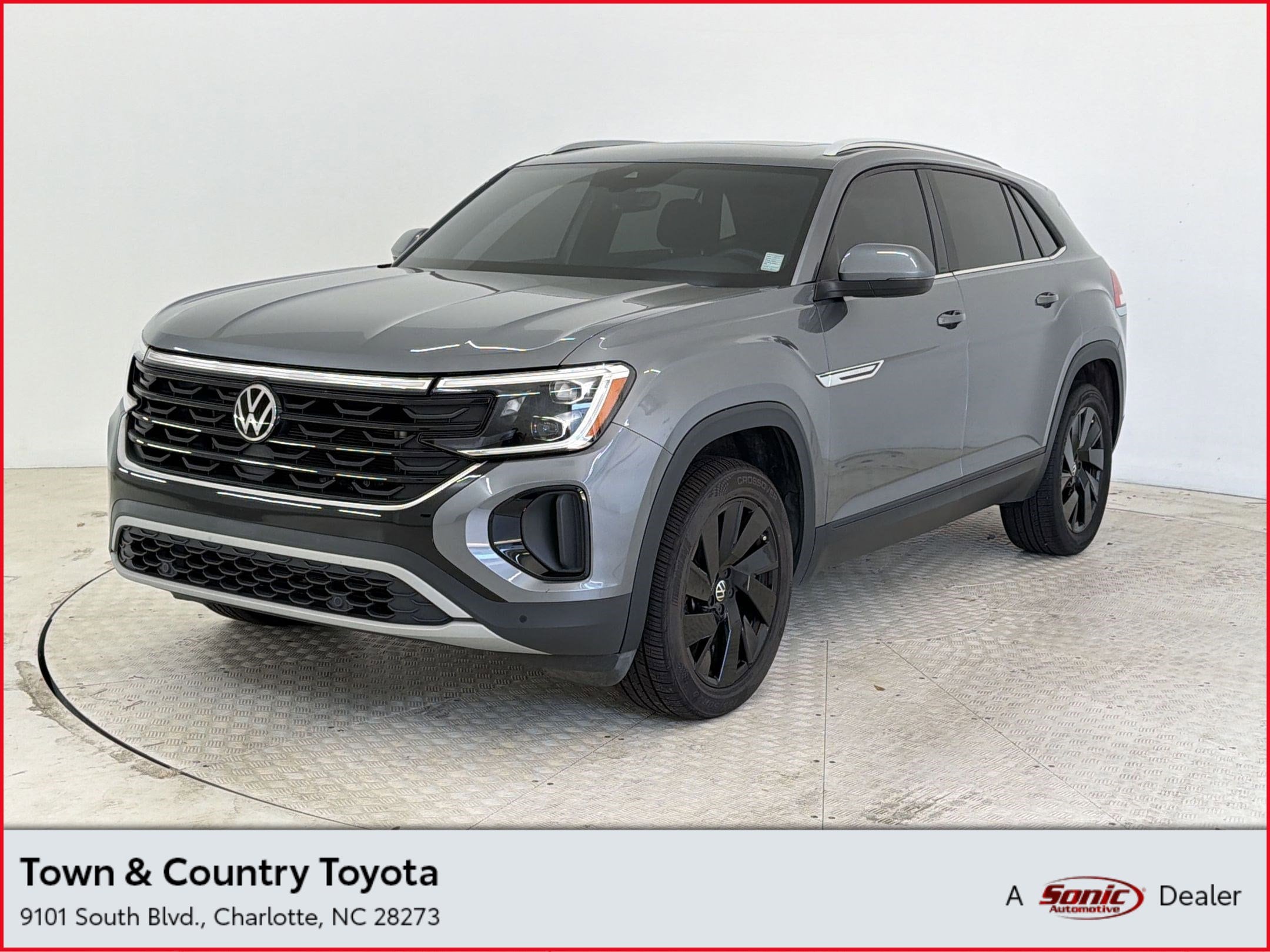 2024 Volkswagen Atlas Cross Sport 2.0T SE w/Tech's photo