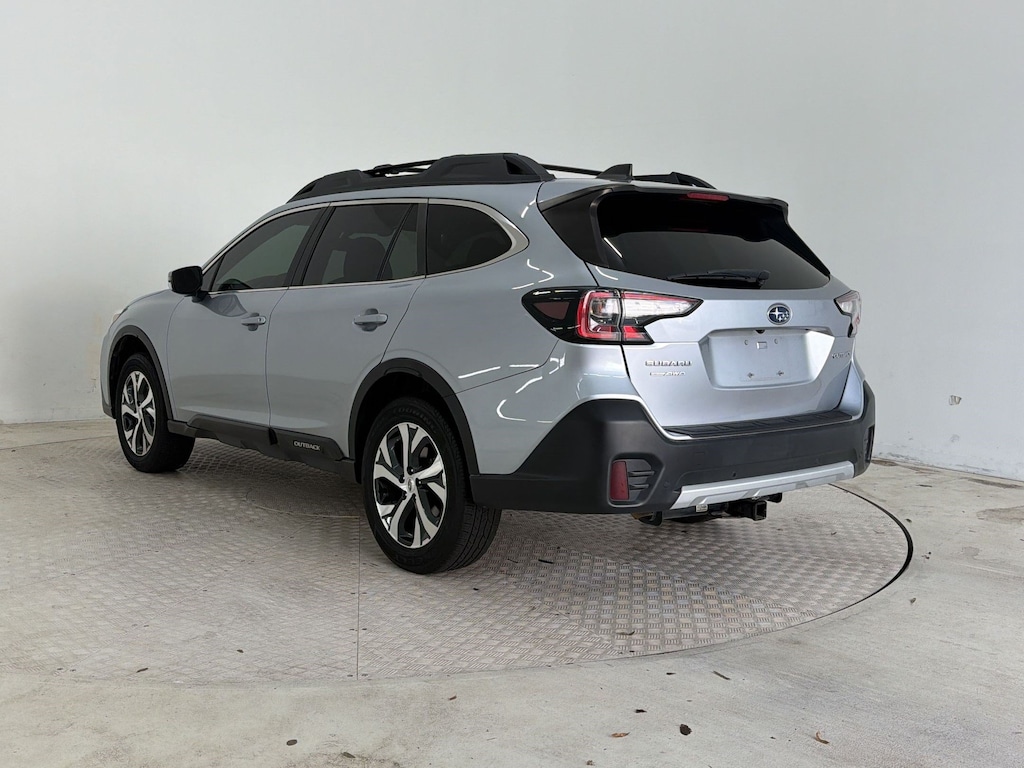 Used 2022 Subaru Outback Limited SUV